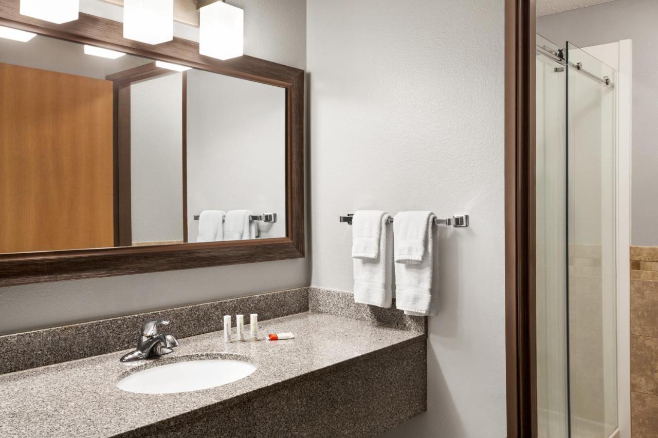 Americinn By Wyndham Sauk Centre Bilik gambar