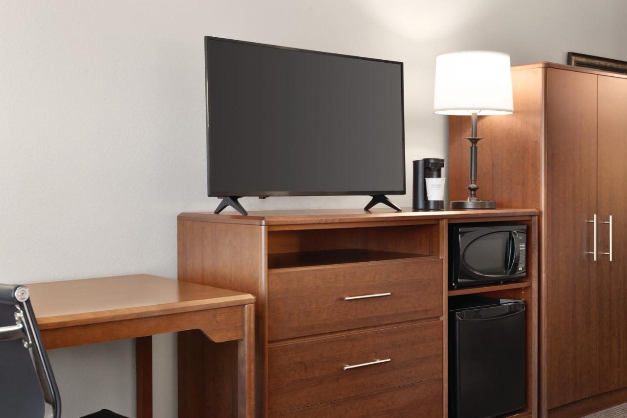 Americinn By Wyndham Sauk Centre Bilik gambar