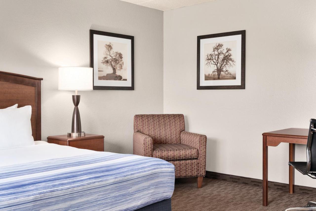 Americinn By Wyndham Sauk Centre Bilik gambar